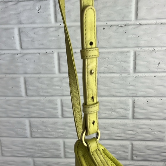 HOBO Lime Green Crossbody Bag - Picture 15 of 15
